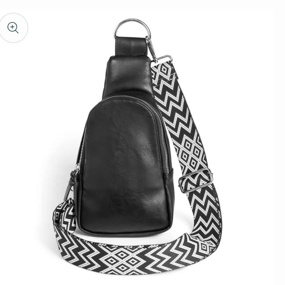 New W Tags Coco & Carmen Rhea Sling Bag/ Crossbody Leather Handbag Detach Strap